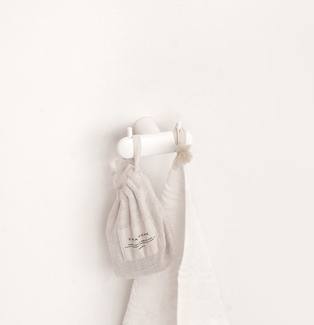 Double Hook – Corona – Matt White