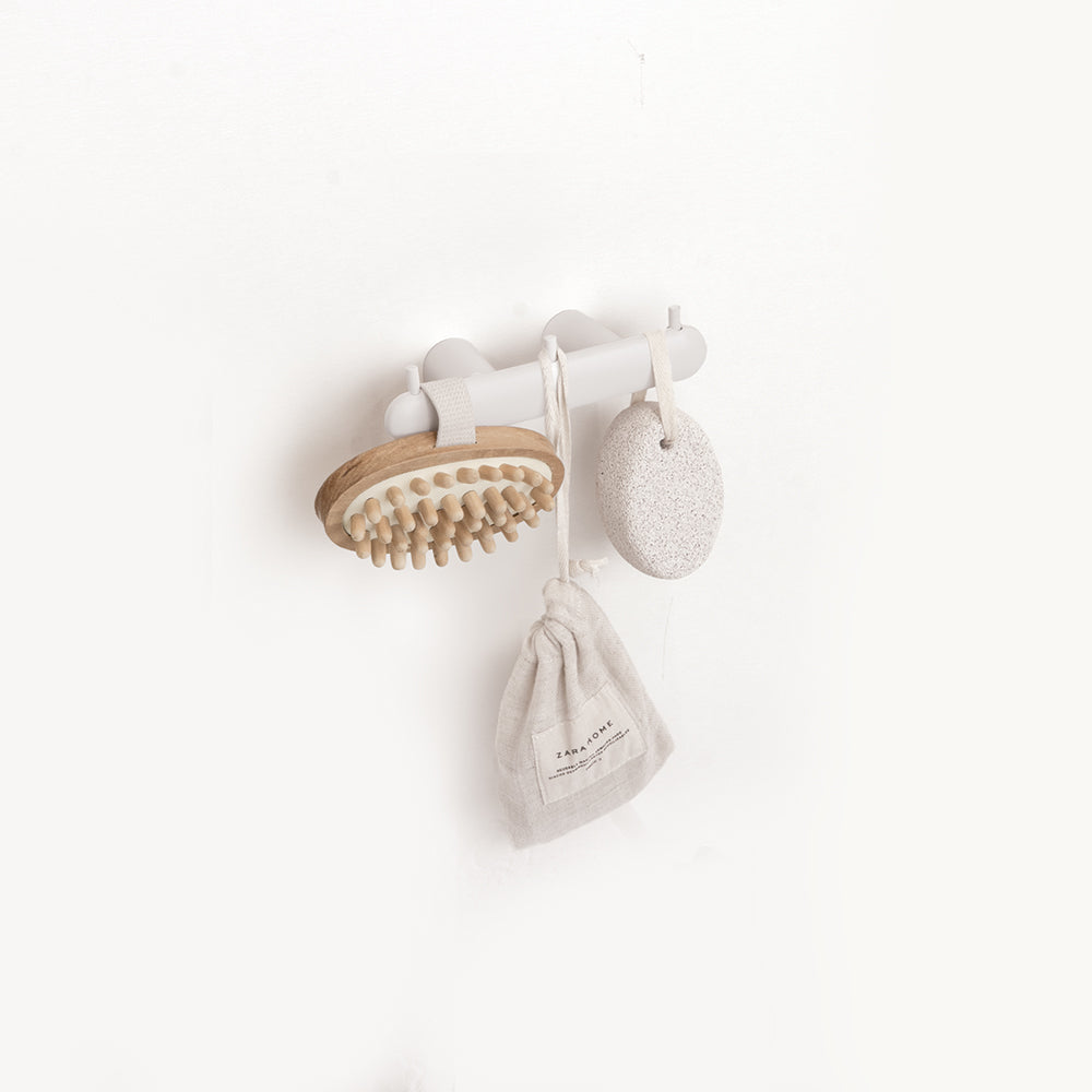 Three-Hook Hanger – Corona – Matt White