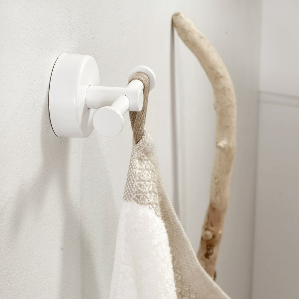 Two-Hook Hanger – MODERNO – Matt White — interior view