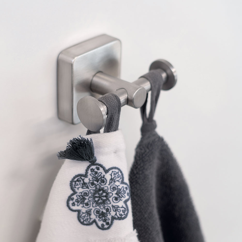 Two-Hook Hanger – QUATTRO – Brushed Stainless Steel — interior view