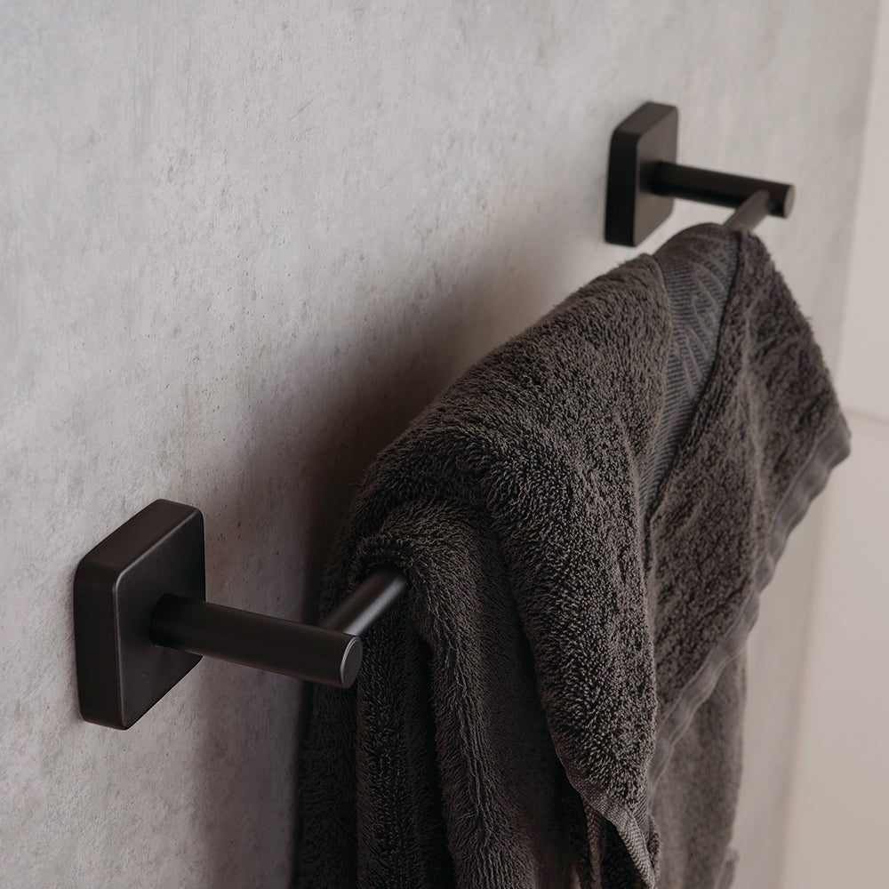 Towel Bar – QUATTRO – Matt Black — interior view