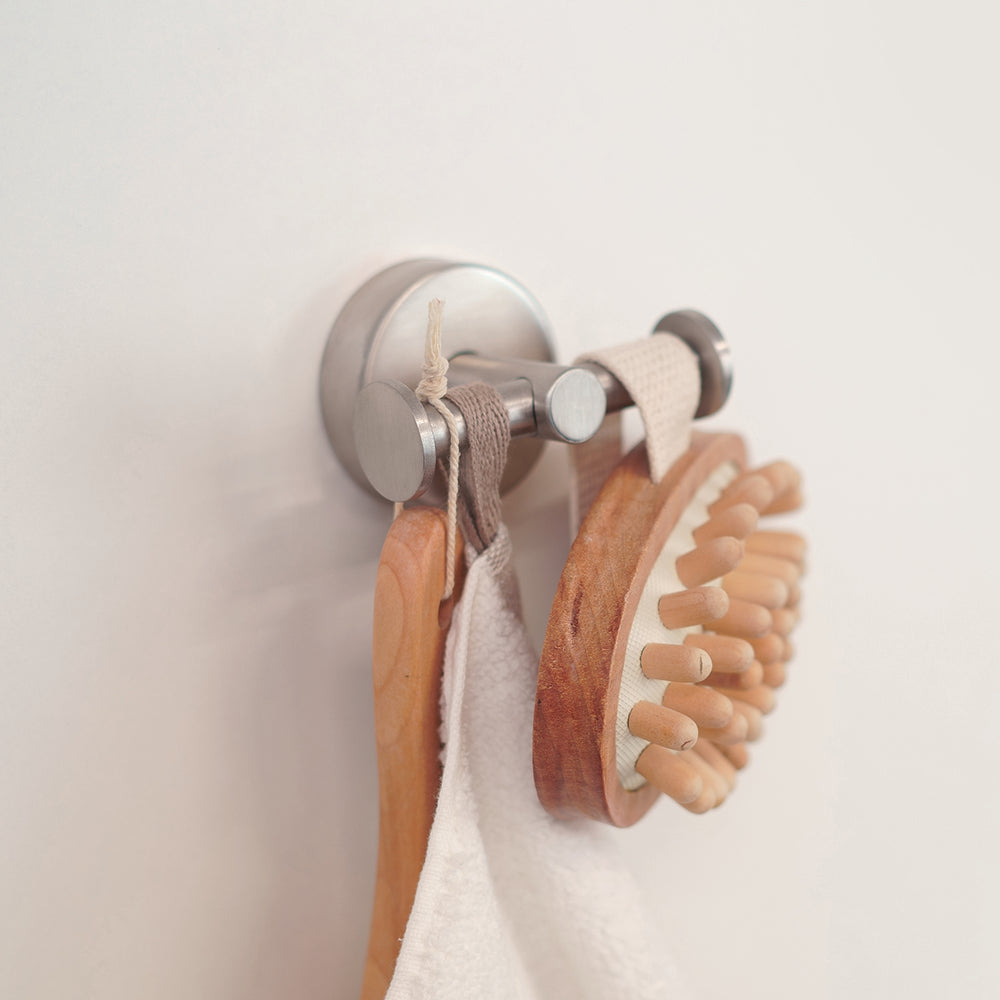 Two-Hook Hanger – UNO – Brushed Stainless Steel — interior view
